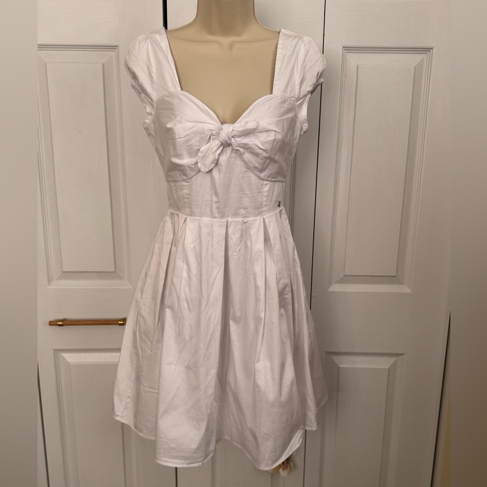 Guess Karida Cap-Sleeve Flared Dress - Picture 9 of 15